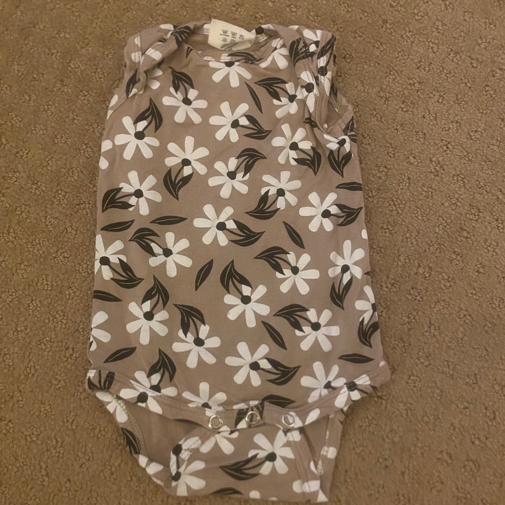 Spearmint sleeveless onsie